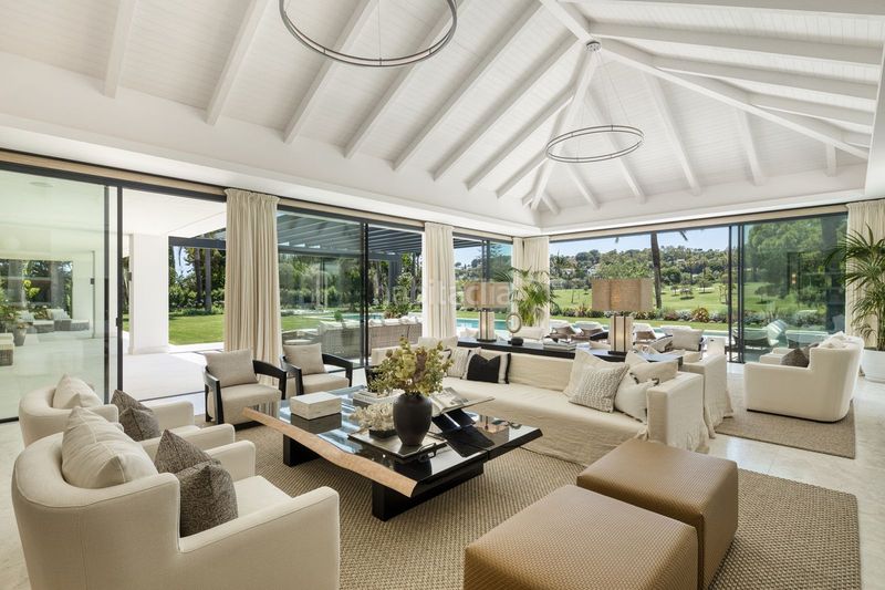 Foto e58e92a9-37cd-472f-a9ab-46e46a64f3a1. Casa amb aparcament piscina a Los Naranjos Marbella