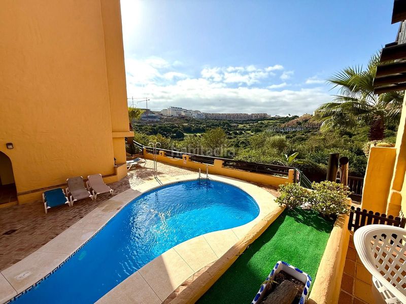 Foto 263bf711-6814-4dd4-a38e-d9671d63b3b7. Apartament amb aparcament a Manilva pueblo Manilva