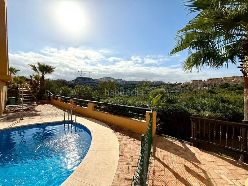 Foto 3a0f9b92-8235-463e-bd4d-66385a5a622f. Apartament amb aparcament a Manilva pueblo Manilva