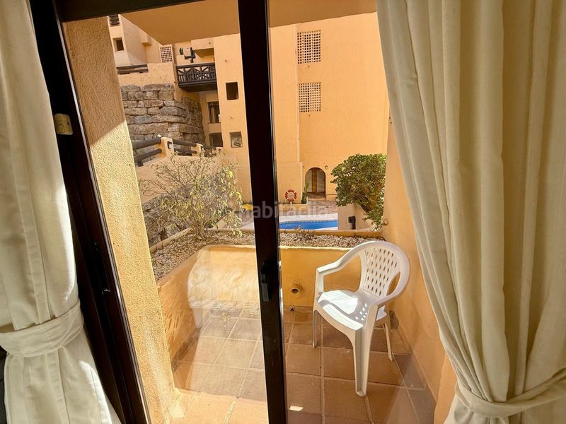 Foto ea44c86a-fcd0-4da3-ad4d-7328e0f893f4. Apartament amb aparcament a Manilva pueblo Manilva