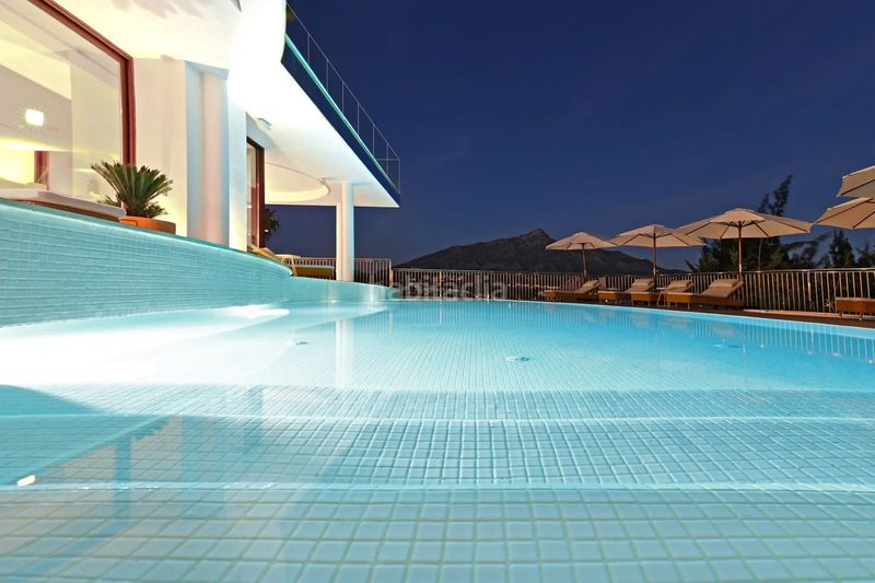 Foto bf995e74-292e-457b-b440-1d6805447dff. Casa amb aparcament piscina a Los Naranjos Marbella