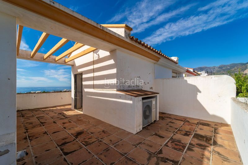 Foto 66f09916-8d82-4f3e-981e-52a1bbd8ef2a. Casa adossada amb aparcament a Las Lomas de Río Verde Marbella