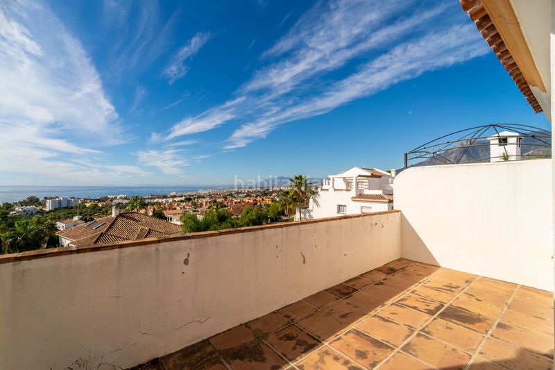 Foto 8af73194-64d3-4025-911b-457f0c47d2ed. Casa adossada amb aparcament a Las Lomas de Río Verde Marbella