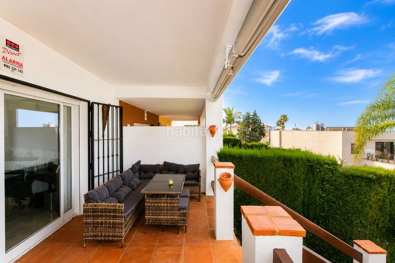 Foto ef709047-08c1-4009-a068-08e2b1cdc07c. Casa adossada amb aparcament a Las Lomas de Río Verde Marbella