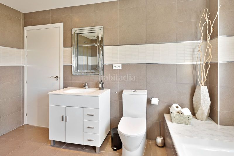 Foto f678c583-25fb-4bac-946e-64999cc4ed3a. Casa amb aparcament piscina a El Rosario - Ricmar Marbella