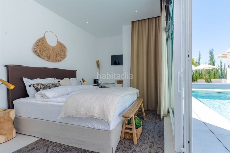 Foto 432d57cd-f76c-4e2a-85d2-3b52a1ac780a. Casa amb aparcament piscina a Calahonda Mijas