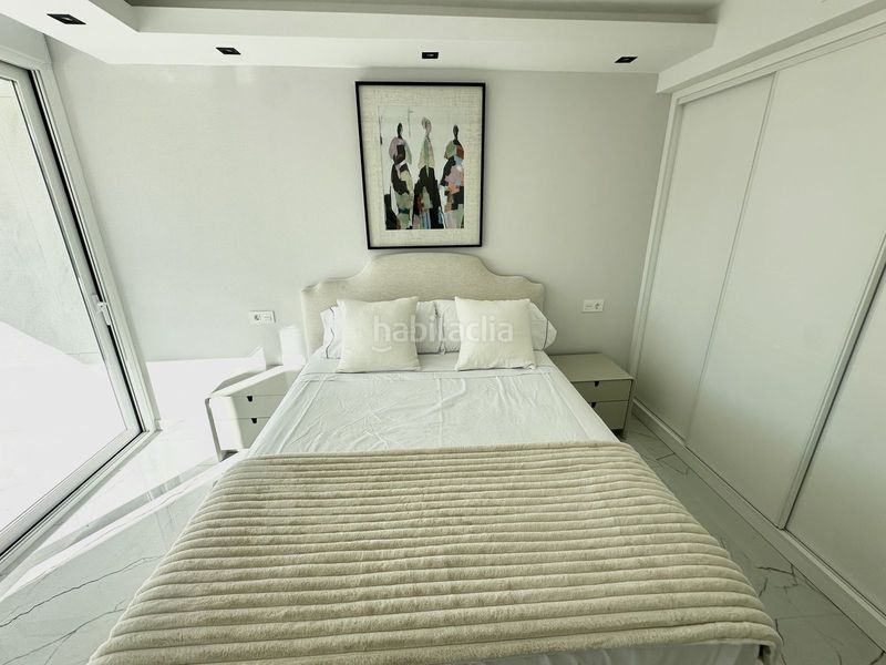 Foto 141923ec-7bf8-4755-b31e-8b81244141ed. Apartament amb aparcament a Las Brisas Marbella