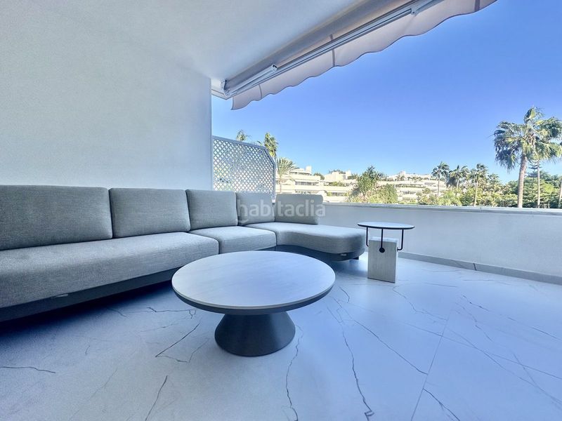 Foto 8e7c7066-33ec-45f8-b12d-3372377adb29. Apartament amb aparcament a Las Brisas Marbella