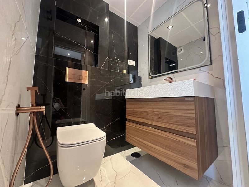 Foto c08758e3-9503-41d9-9cc5-110d123c1708. Apartament amb aparcament a Las Brisas Marbella