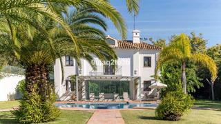 Chalet à Guadalmina Baja