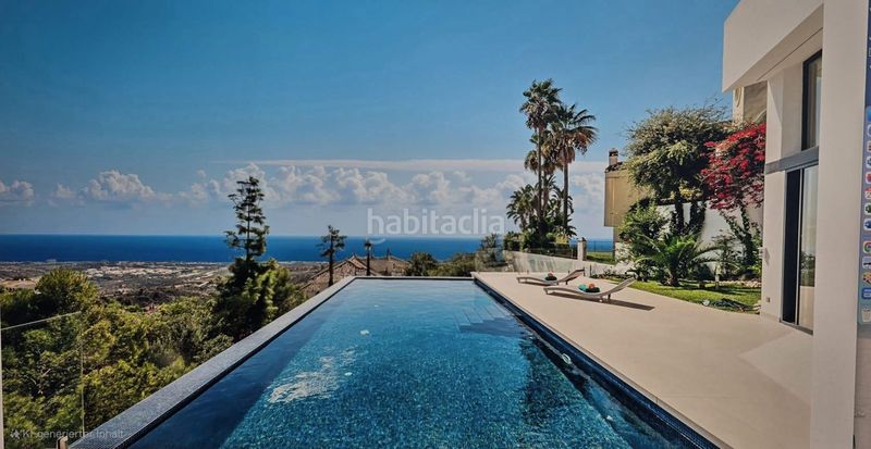 Foto 10788cc1-9faf-47ca-8797-ea93c6bb66ba. Casa amb aparcament piscina a Alto de los Monteros Marbella
