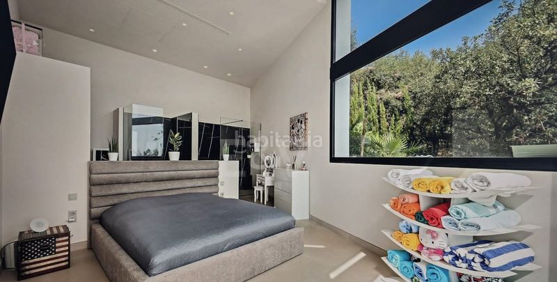 Foto b2e5a9fb-34fe-492f-879d-336f9fc31228. Casa amb aparcament piscina a Alto de los Monteros Marbella