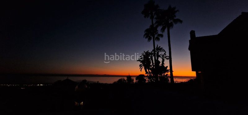 Foto d82a2309-aadd-40f4-8b11-cbbec9b96566. Casa amb aparcament piscina a Alto de los Monteros Marbella