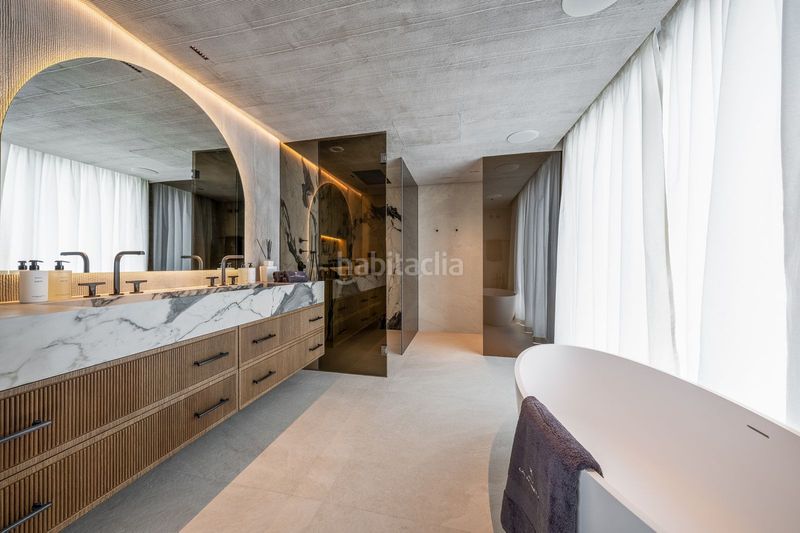 Foto 10b4bfb9-cf63-4358-84cb-ea7f3d14ef43. Casa en Las Brisas Marbella