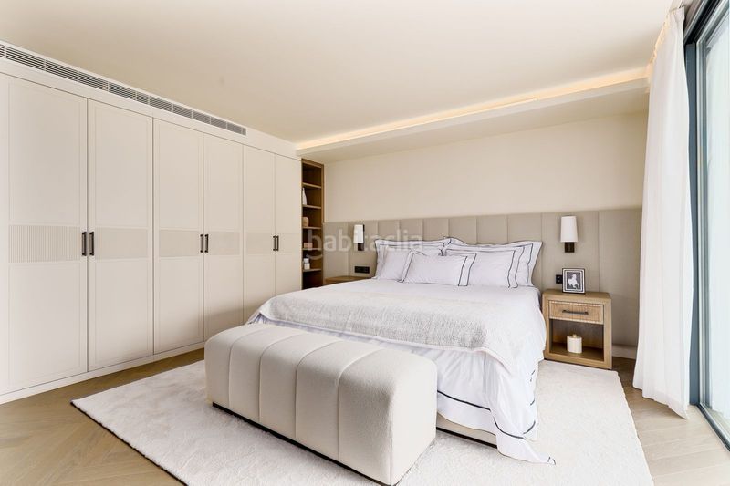 Foto 3bf512d5-beb4-47c0-9998-f4d6ea06d3f2. Casa en Las Brisas Marbella