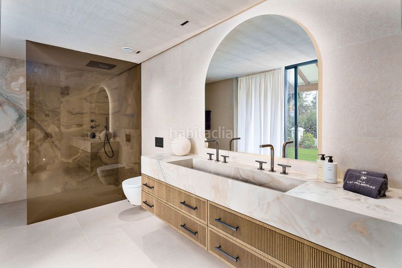 Foto 5c1be0b0-a205-4fca-bd1a-3e8cbdfbc2aa. Casa en Las Brisas Marbella