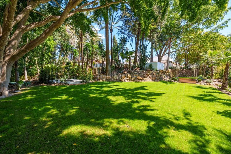 Foto aff2b5a9-eba7-4f4d-ac8a-279d304b3807. Casa en Las Brisas Marbella