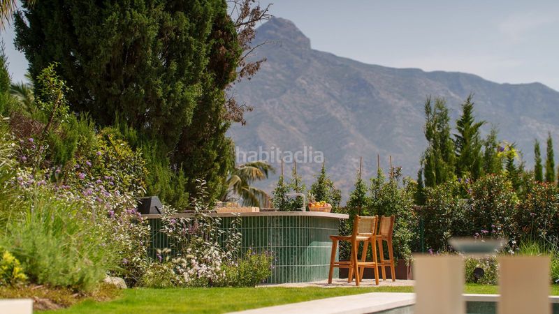 Foto 1a02cabc-8118-4576-b810-e092be5f0691. Casa amb aparcament piscina a Los Naranjos Marbella