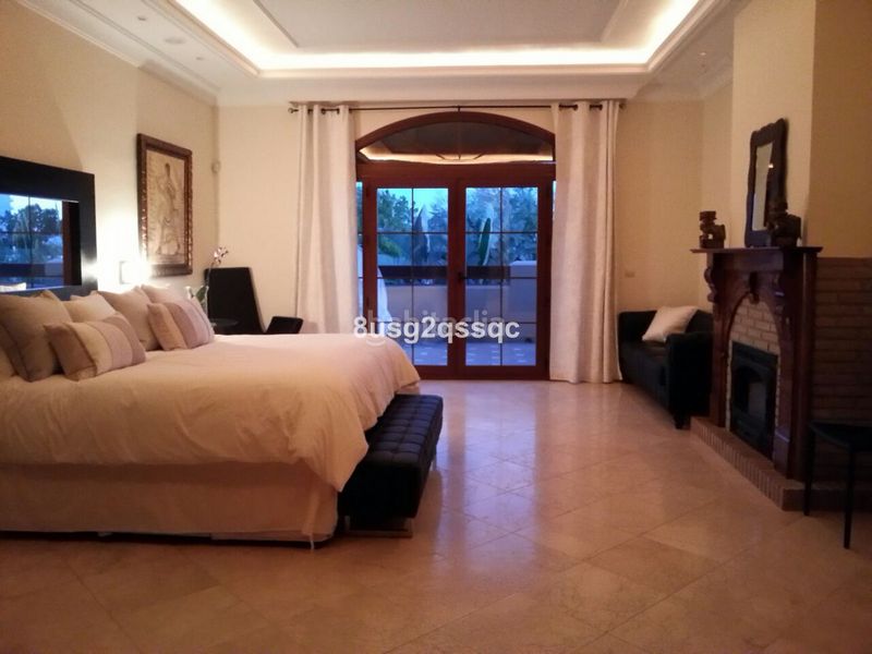 Foto 736c7987-91b5-442f-8a4a-56511171acde. Casa amb aparcament piscina a Cancelada Estepona