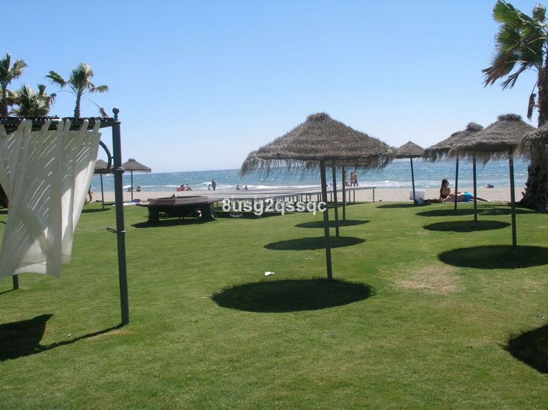 Foto df99f8e2-ac18-47e6-8836-e6b50ba318b6. Casa amb aparcament piscina a Cancelada Estepona