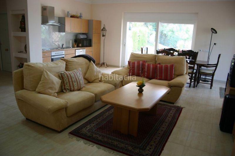 Foto 0eea1fd0-3835-411c-b906-3af5199d4317. Chalet mit heizung pool in Centro Histórico Málaga