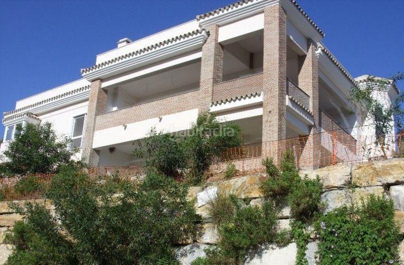 Foto 26afb44d-33f4-4b58-a019-871e437d6f77. Chalet mit heizung pool in Centro Histórico Málaga