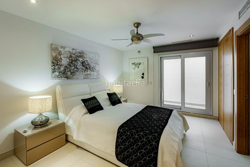 Foto a78096ee-c9e9-49f0-9ea3-f446224d9978. Casa amb aparcament piscina a Los Naranjos Marbella