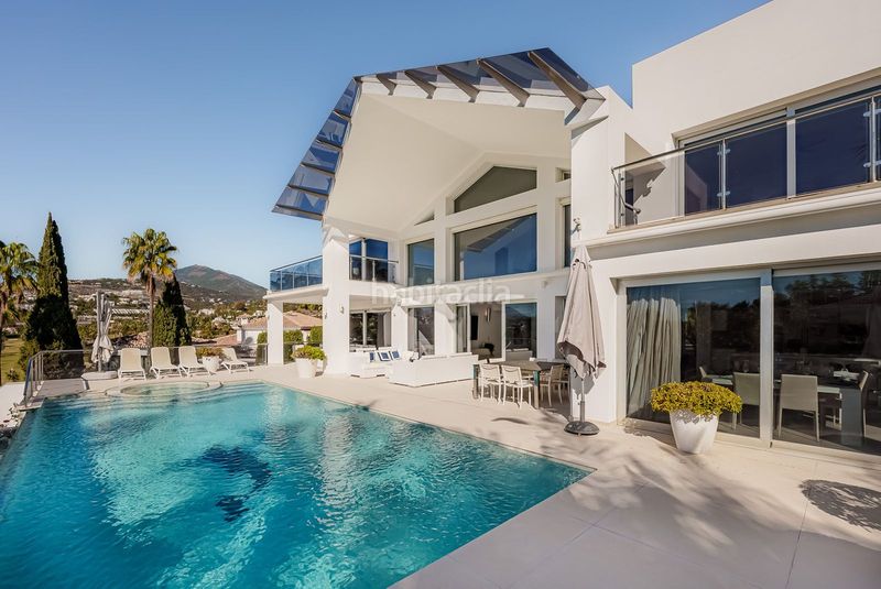 Foto aefdf450-14f2-48c5-86c9-60379a65e8dd. Casa amb aparcament piscina a Los Naranjos Marbella