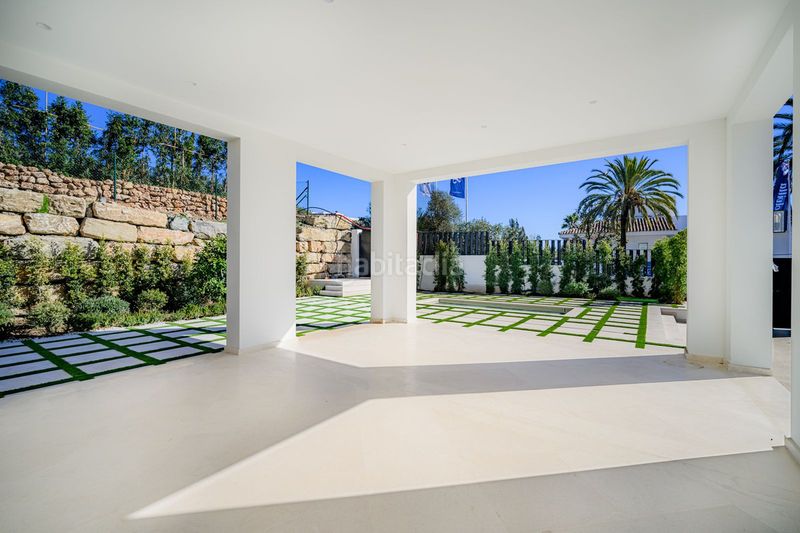 Foto af9fb313-e8ab-4a4a-8f03-06dd9e4952ff. Casa amb aparcament piscina a Los Naranjos Marbella