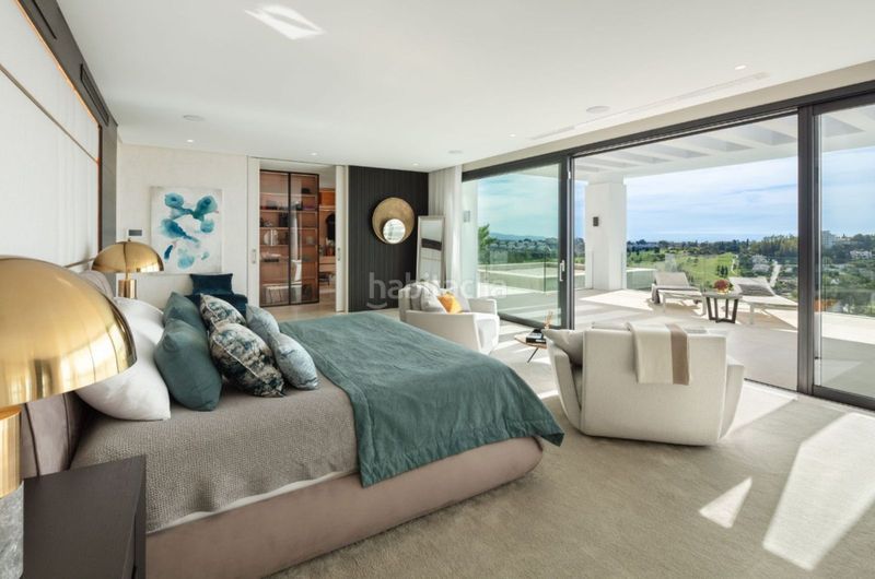 Foto aeab16c8-4e62-4cdd-9574-5a204975a685. Casa amb aparcament piscina a El Paraíso Benahavís