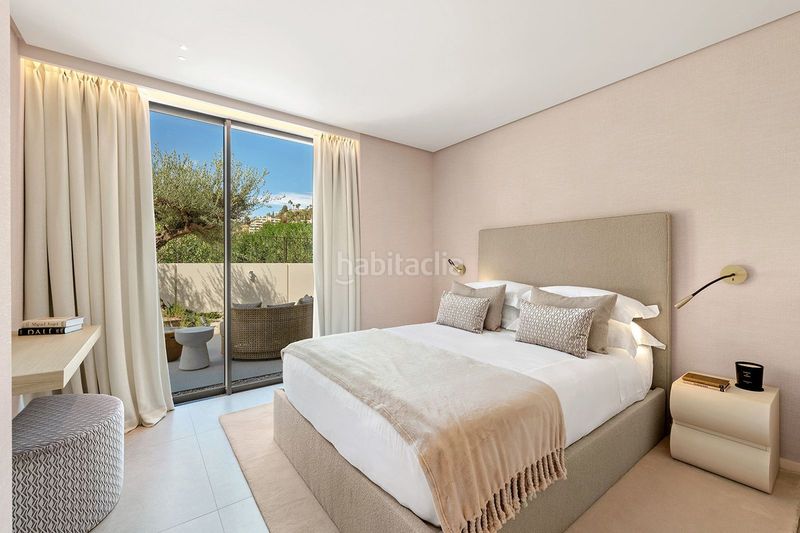 Foto 0000ed02-efa2-4be8-8bc5-a75f648a3514. Casa amb aparcament piscina a Los Naranjos Marbella