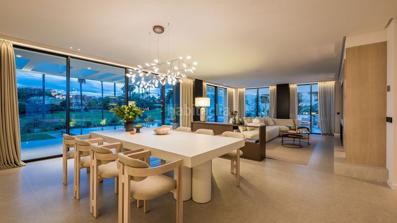 Foto dc0ab6fb-3912-4159-8607-ab1522fe8f6c. Casa amb aparcament piscina a Los Naranjos Marbella