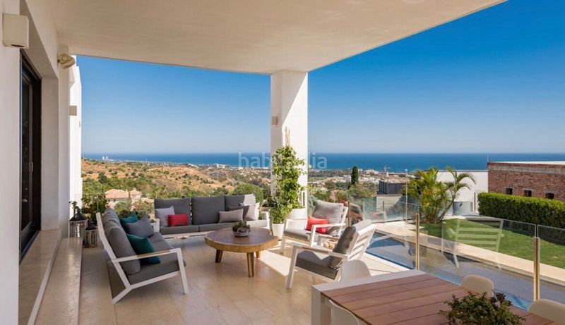 Foto 13690932-1a2d-4d69-92ba-eb6cdb9d4be2. Casa amb aparcament piscina a Alto de los Monteros Marbella