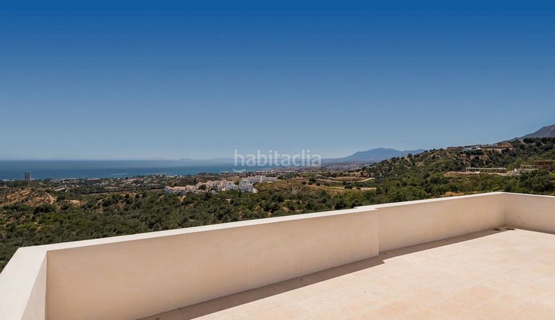 Foto 2680b5e5-43b0-4dc4-a5bb-32761f5c27db. Casa amb aparcament piscina a Alto de los Monteros Marbella
