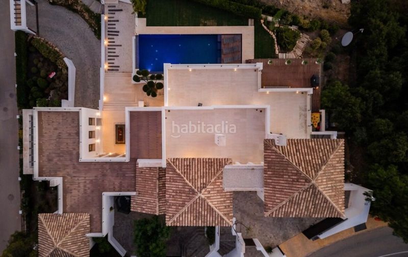 Foto 3840e5bf-103f-43b1-b8d4-c9e3ba137a84. Casa amb aparcament piscina a Alto de los Monteros Marbella