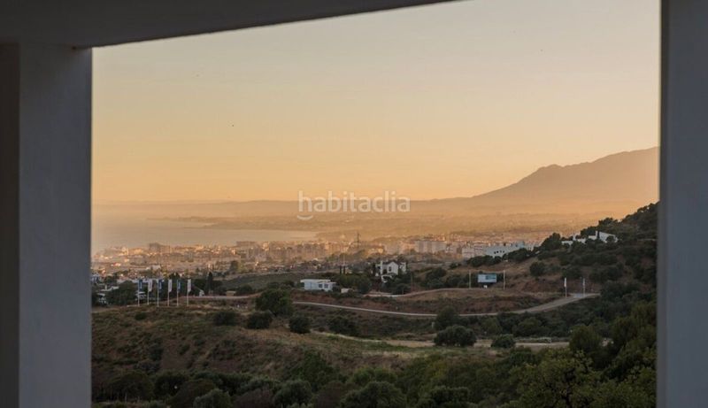 Foto d1b54982-f39e-4cfa-b4a4-53f9715a2a09. Casa amb aparcament piscina a Alto de los Monteros Marbella