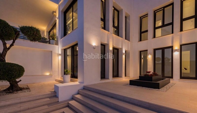 Foto e20788d7-e554-4e0f-8dd6-0cff9e73f3c8. Casa amb aparcament piscina a Alto de los Monteros Marbella