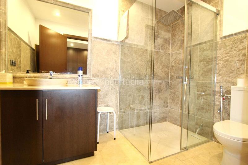 Foto a745b165-4720-4155-babc-3f44245c6682. Semi detached house with heating pool in Centro Histórico Málaga