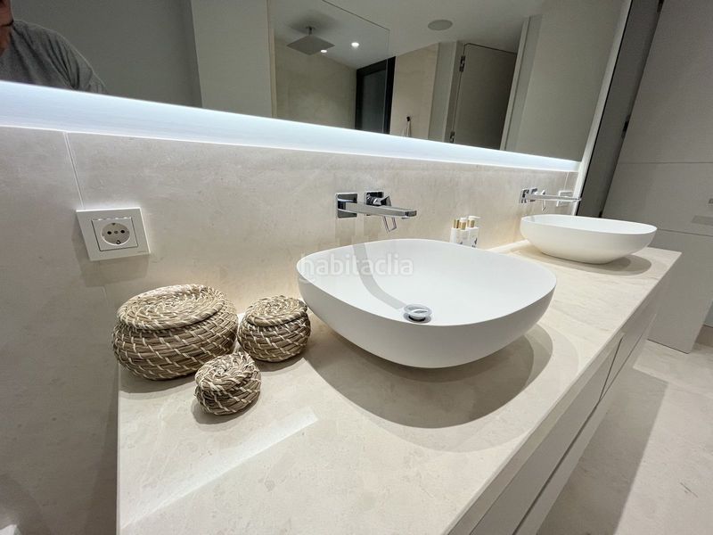Foto c9066dd7-e75e-460f-9544-c04be148a3f4. Casa amb aparcament piscina a Las Lomas de Río Verde Marbella