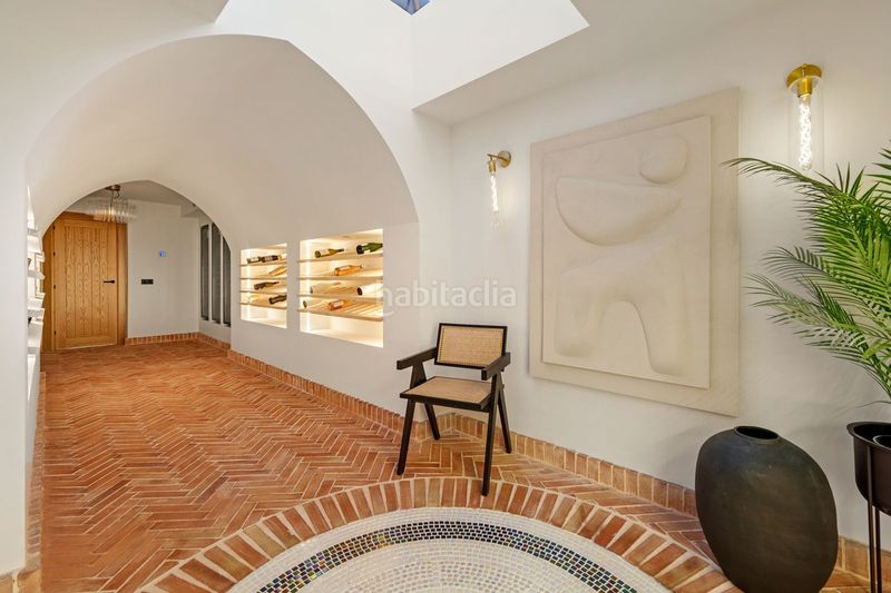 Foto 5d3837d6-ea09-45e6-88a1-3da4f88ffdbd. Casa amb aparcament piscina a Los Naranjos Marbella