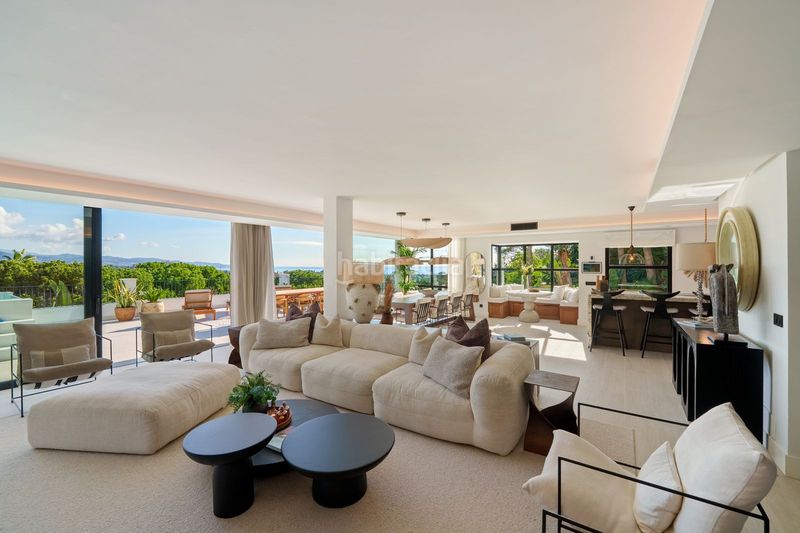 Foto 5f65aab0-2845-409e-a87f-2f7f7979e22d. Casa amb aparcament piscina a Los Naranjos Marbella