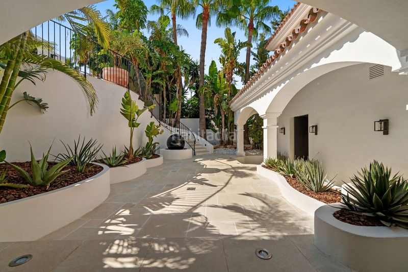 Foto dccb1eb6-990c-45a2-a4cb-1cf2229e8cbf. Casa amb aparcament piscina a Los Naranjos Marbella
