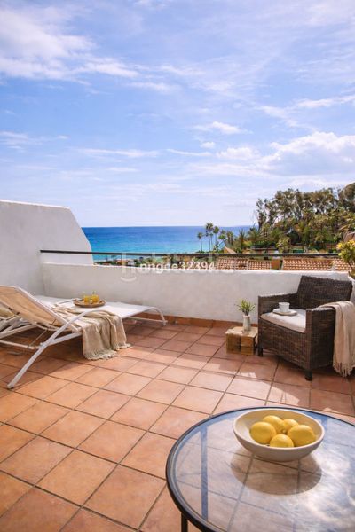 Foto 21dcb86c-1830-4124-ac37-672a35d907b7. Casa amb aparcament piscina a Alcorrín Manilva