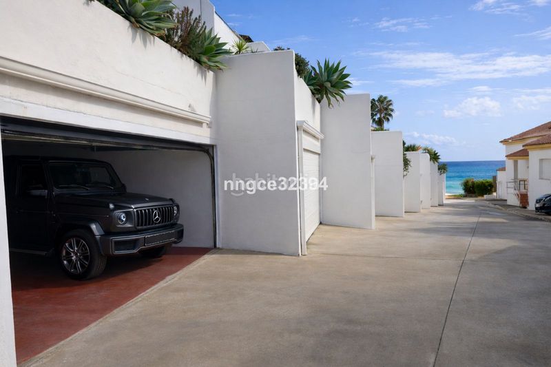 Foto 6590386b-6b11-40dd-8f75-e6d57c4fe447. Casa amb aparcament piscina a Alcorrín Manilva