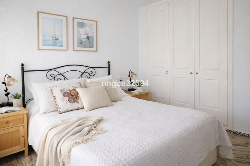 Foto 942ce355-ee38-4085-a891-5364e60bcd34. Casa amb aparcament piscina a Alcorrín Manilva