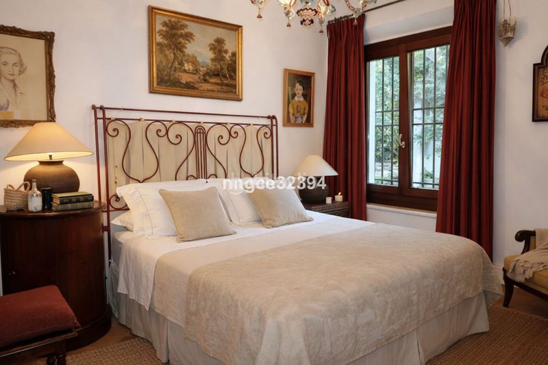 Foto 5ed665ac-3263-4a25-b3dd-2325fc71bba5. Casa amb aparcament piscina a Sotogrande costa Sotogrande
