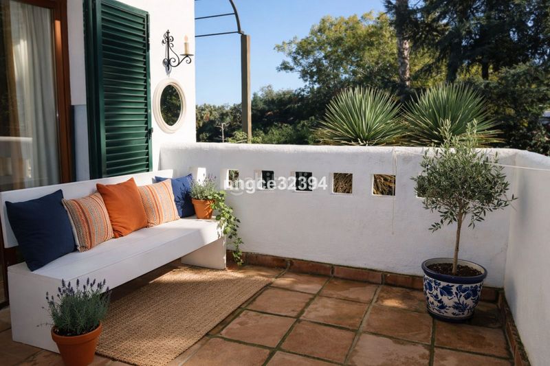 Foto d95848c7-2875-4ca0-b9ed-1976e97d3dca. Casa amb aparcament piscina a Sotogrande costa Sotogrande