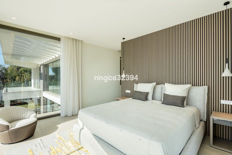 Foto c30275a1-99f9-42d8-8b50-91f888871a59. Casa amb aparcament piscina a Guadalmina Baja Marbella