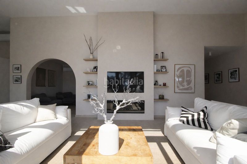 Foto bd202820-a36f-4858-8952-d74ae8c4adde. Casa amb aparcament piscina a Elviria Marbella