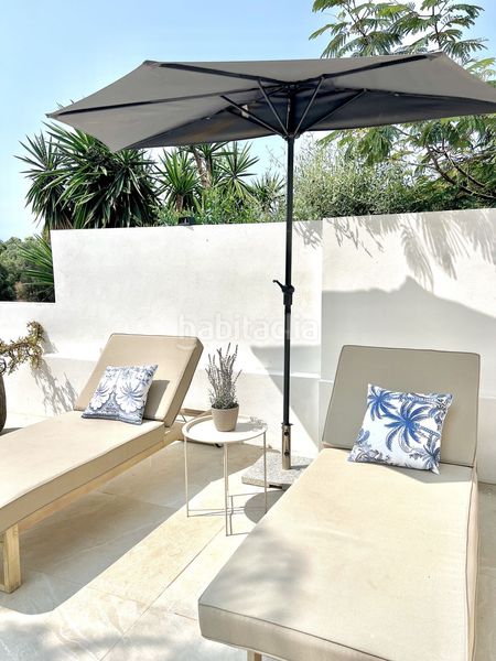 Foto c704692c-fee5-47c2-969f-566b9a6d8310. Casa amb aparcament piscina a Elviria Marbella
